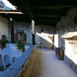 Il Granaio Di Palazzo Guicciardi San Bernardo (Sondrio)